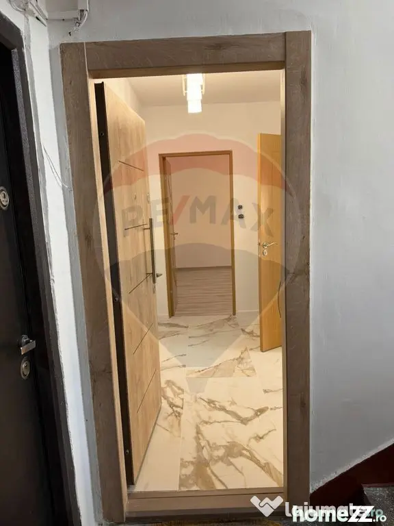 Apartament 2 camere et 1 renovat de vanzare Seleusului zo...