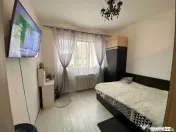 Garsoniera renovata-Tractorul 