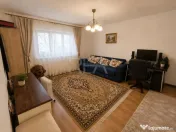 2 camere Timpuri Noi decomandat, parcare, an 1993, metrou, 5 