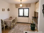 2 camere Timpuri Noi decomandat, parcare, an 1993, metrou, 5 