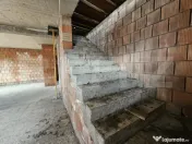 Spațiu Comercial, cu Proiect Mixt Comercial & Rezidențial, 