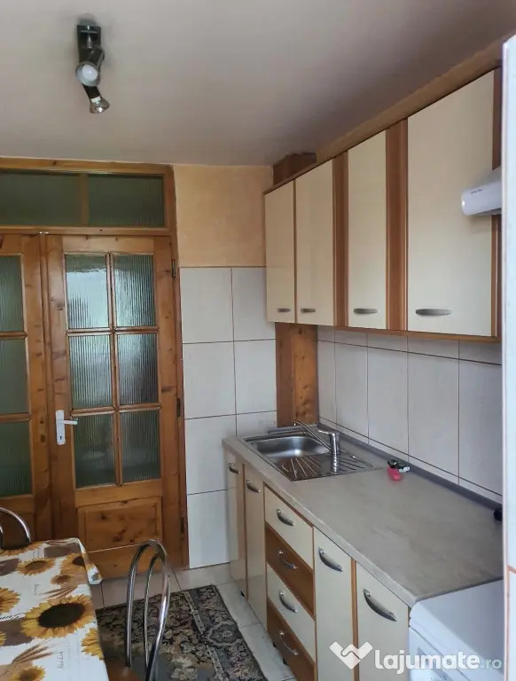 Apartament cu 2 camere, etaj 1, Cetate-Cloșca