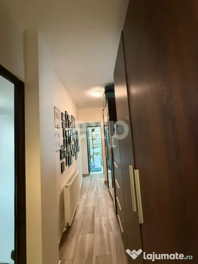 Apartament 3 camere transformat în 2 | Etaj intermediar