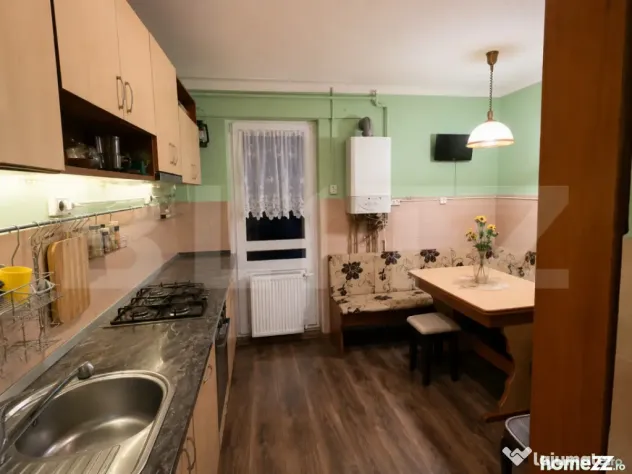 Apartament 4 camere, 83 mp, zona Tudor - Bd. 1 Decembrie 191