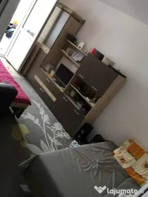 Garsoniera Decomandata Hermes Scoala 10 Etaj 3 Bloc Izolat