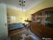 Casă cu două apartamente, 221 mp, zona Semicentral 