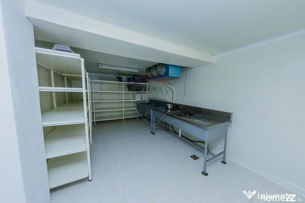 REFUGIU MONTAN CU FARMEC AUTENTIC - DE VANZARE