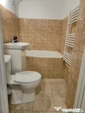 Garsoniera Tractorul-piata,renovata,43000 Euro 