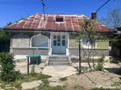 Casă / Vilă cu 4 camere de vânzare 
