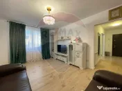 Apartament cu 3 camere de închiriat în zona Precista 
