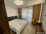 Apartament cu 3 camere de închiriat în zona Precista 