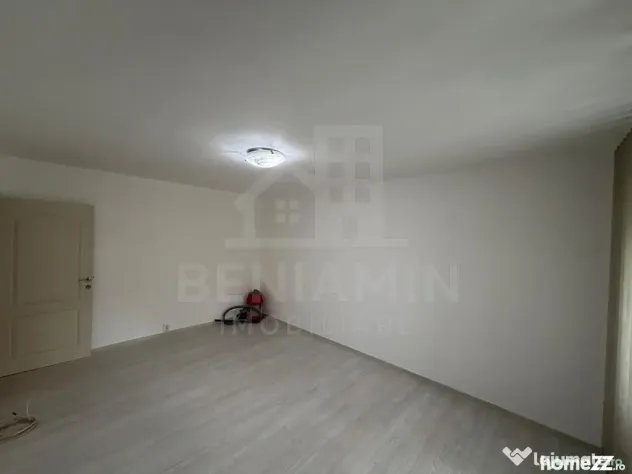 2 camere decomandat - etaj 2 - 52mp - teava de gaze - Sarari - Craiova (Dolj)