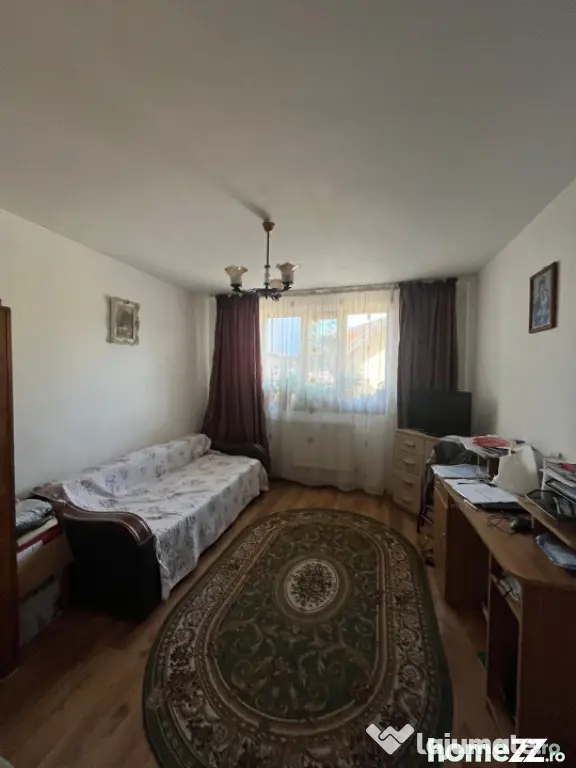 Casă spațioasă P+1+M, 186 mp, zonă Rovine - Craiova (Dolj)