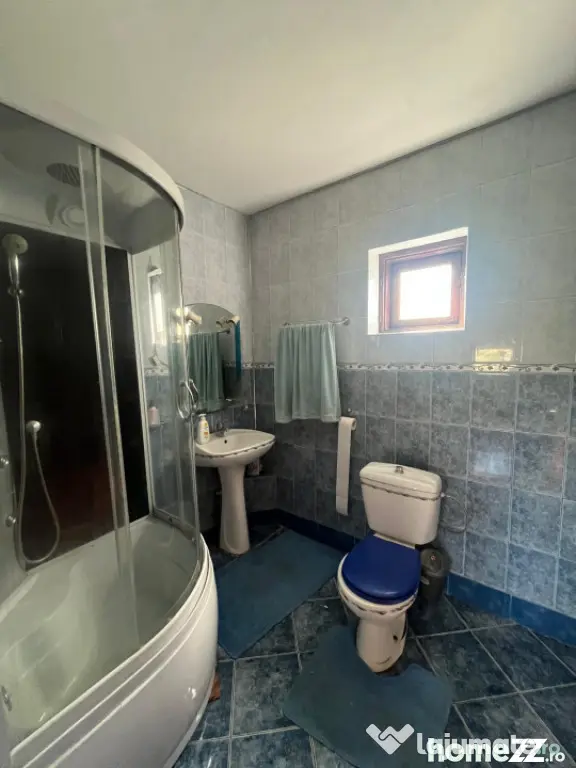 Casă spațioasă P+1+M, 186 mp, zonă Rovine - Craiova (Dolj)