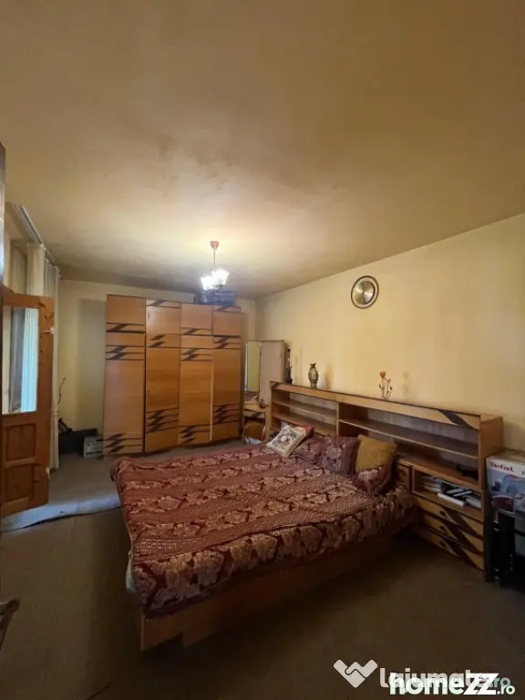 Casă spațioasă P+1+M, 186 mp, zonă Rovine - Craiova (Dolj)