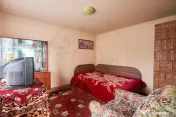Casa individuala Leresti la strada principala+ teren 831 mp 