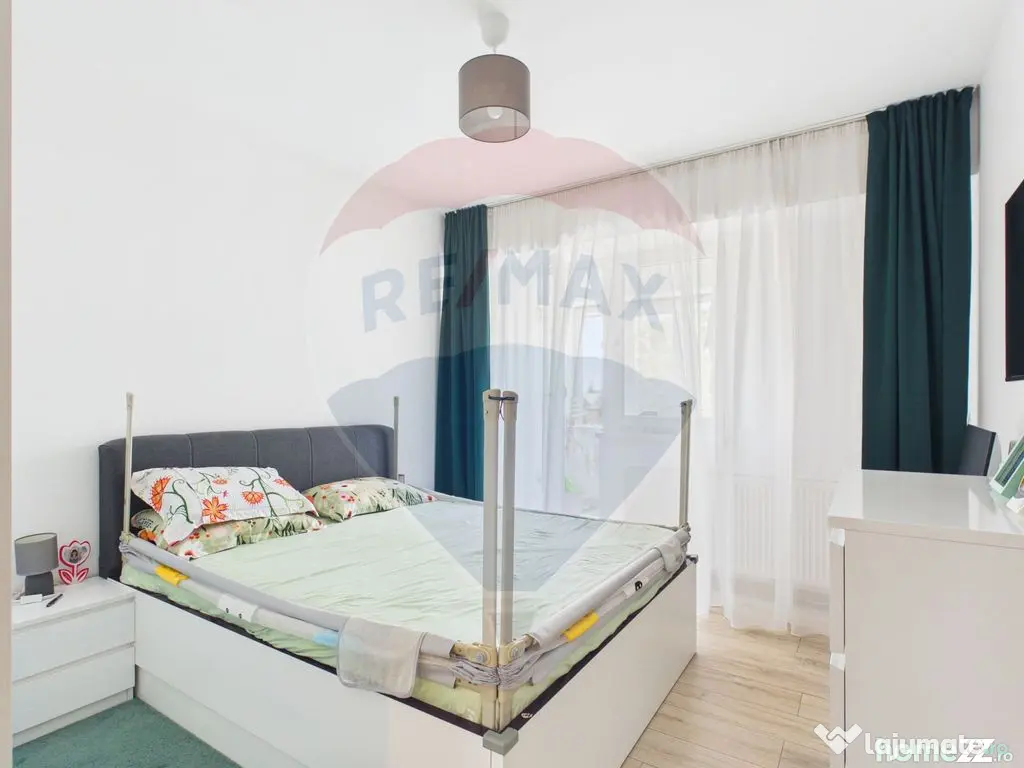 Apartament cu 3 camere la parcul Maica Teofana