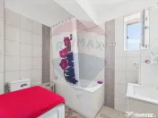 Apartament cu 3 camere la parcul Maica Teofana
