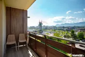 Apartament cu 2 camere la Urban Coresi, două balcoane, p...