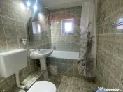 Apartament cu 2 camere de închiriat în zona Decebal 