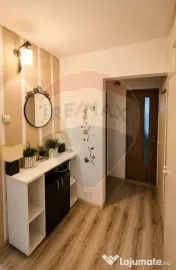Apartament decomandat cu 2 camere de închiriat 5 min. me... 
