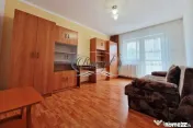 Apartament decomandat, etaj intermediar, zona Primaverii 