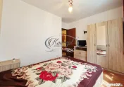 Apartament decomandat, etaj intermediar, zona Primaverii 