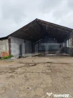 Hală de inchiriat, cu suprafața de 280 mp, Bistrita