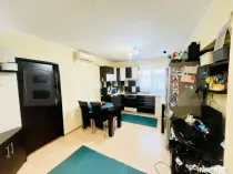 Apartament decomandat de vanzare zona Rogerius