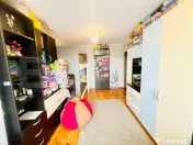 Apartament decomandat de vanzare zona Rogerius 