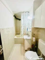 Apartament decomandat de vanzare zona Rogerius 