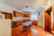 Casa Italiană Zadareni/1600 mp teren pe colț cu potenț... 