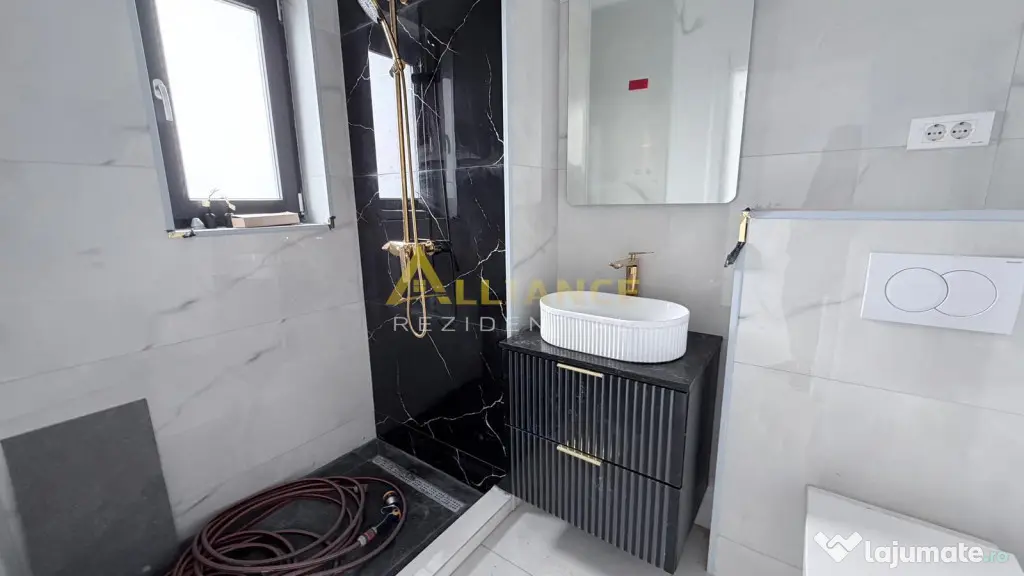 Casa Individuala - 4 camere - 2 bai - 280mp teren