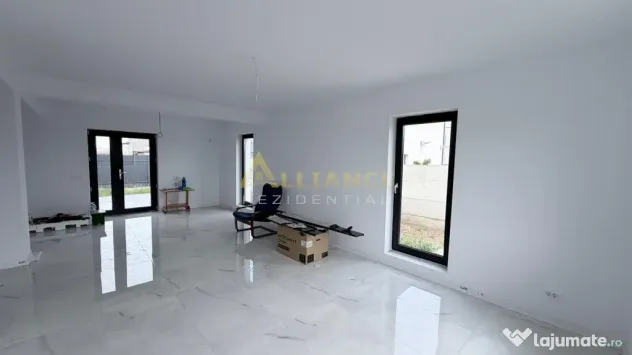 Casa Individuala - 4 camere - 2 bai - 280mp teren