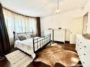 Stefan cel Mare - Polona, duplex in vila 