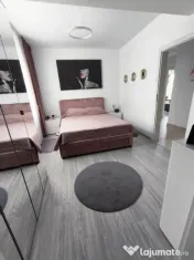 Apartament 3 camere, decomandat - zona Ghimbav 