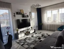 Apartament 3 camere, decomandat - zona Ghimbav