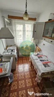 Apartament 3 camere, etaj 3 