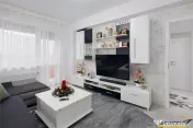 TUR 3D! Decomandat,mobilat,accesorizat, balcon,spatii depozi 