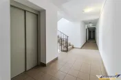 FILM!Apartament 3 camere,2 bai, decomandat,accesorizat,parca 