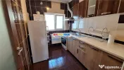 Apartament 3 camere 80 mp | Parcare - Curte | M. Aparatorii