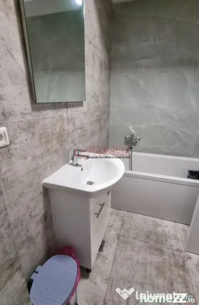 2 Camere - Loc de Parcare – Sector 4, Dealul Cucului