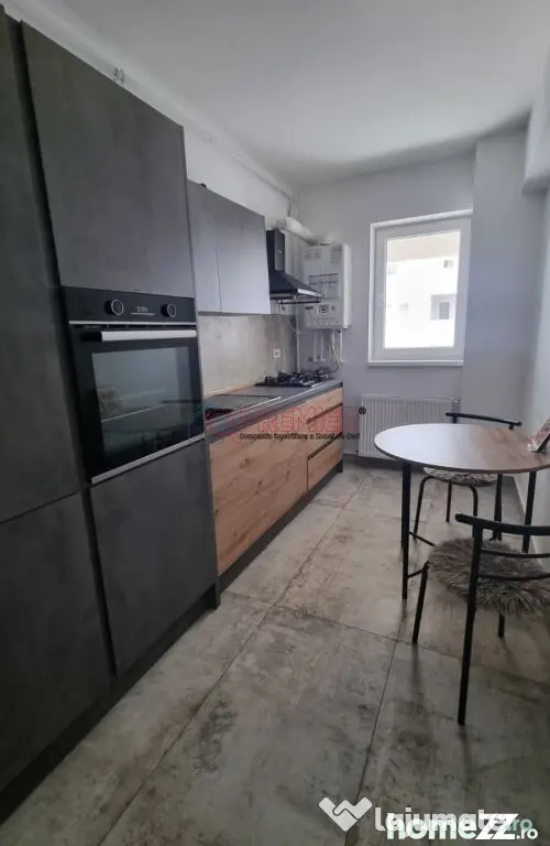 2 Camere - Loc de Parcare – Sector 4, Dealul Cucului