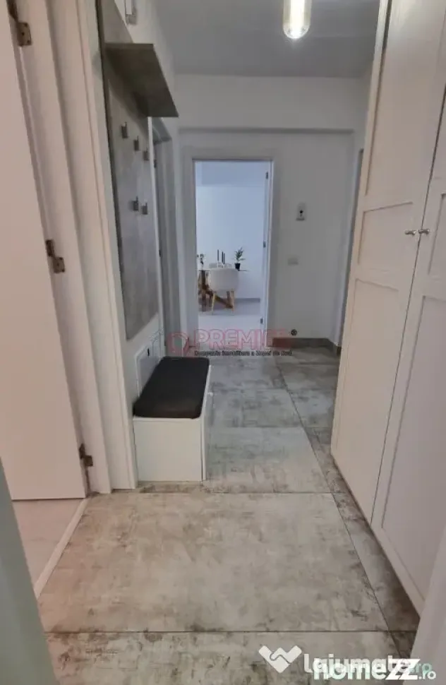 2 Camere - Loc de Parcare – Sector 4, Dealul Cucului