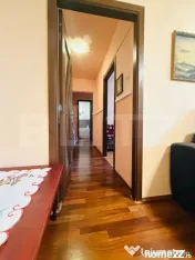 Apartament 4 camere Tractorul/ 2 bai/ 2 spatii de depozitare 