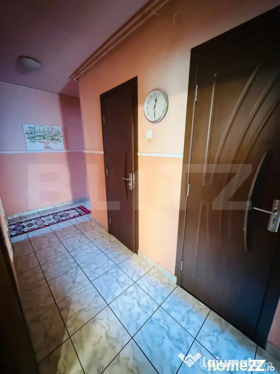 Apartament 4 camere Tractorul/ 2 bai/ 2 spatii de depozitare - Brasov (Brasov)