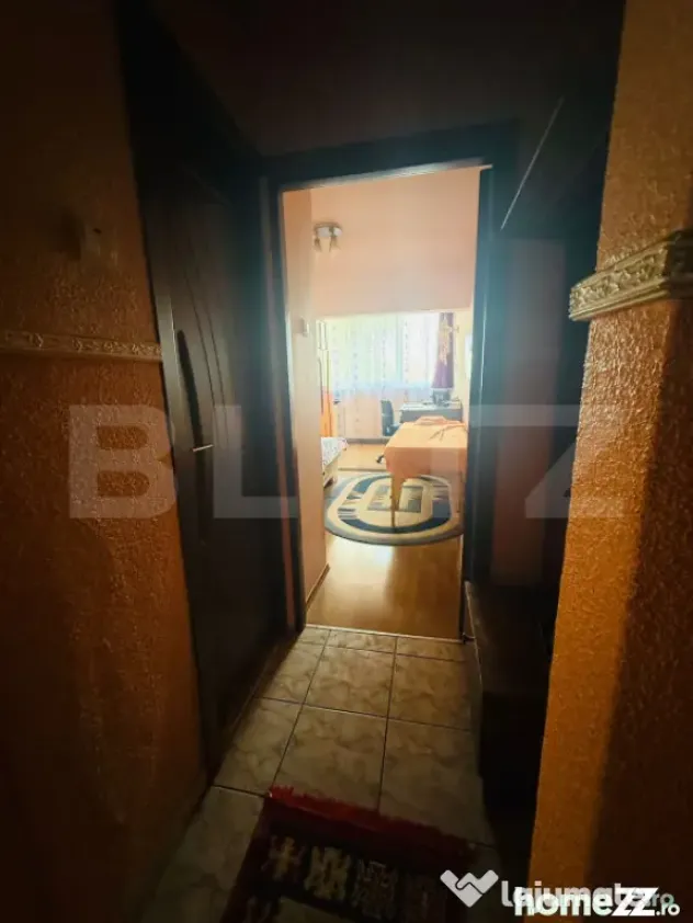 Apartament 4 camere Tractorul/ 2 bai/ 2 spatii de depozitare - Brasov (Brasov)
