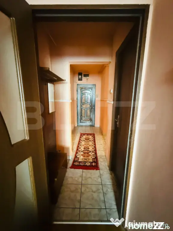 Apartament 4 camere Tractorul/ 2 bai/ 2 spatii de depozitare - Brasov (Brasov)