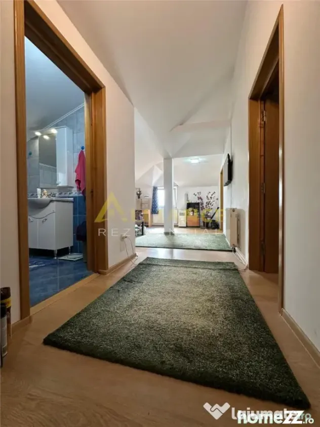 Casa 6 camere cu spatiu comercial de v#226;nzare - Soseaua L