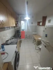 Vânzare apartament 3 camere Bd. Obregia - Pța Străduin...